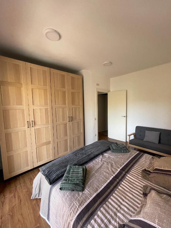 Apartamento Centrico En Berga - Alberga Exterior foto